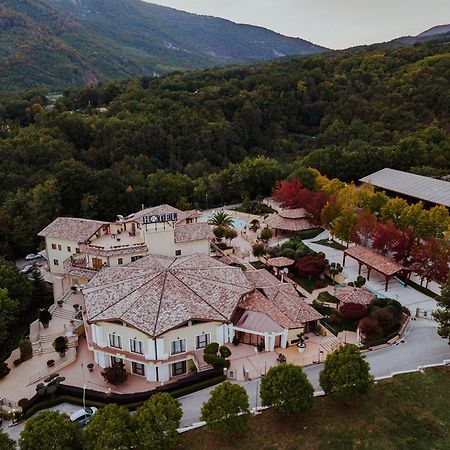 San Raffaele Hotel Restaurant & Resort Castelluccio Superiore Bagian luar foto